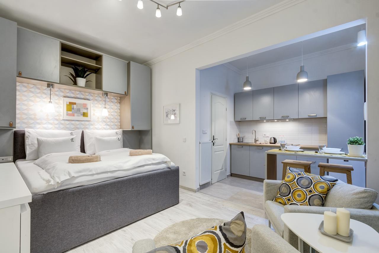 d.Five Riverside Deluxe Apartment Budapest Extérieur photo
