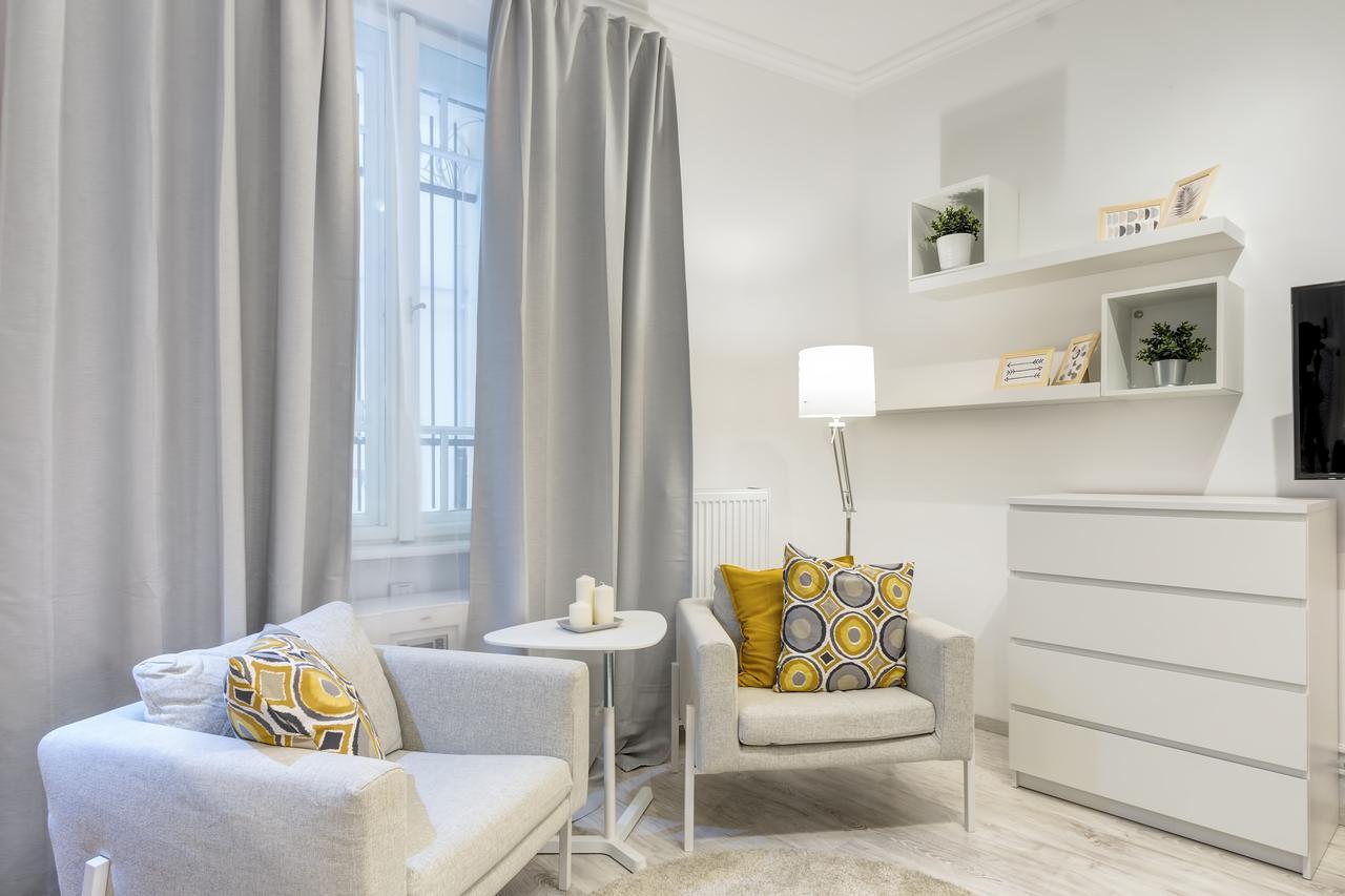 d.Five Riverside Deluxe Apartment Budapest Extérieur photo