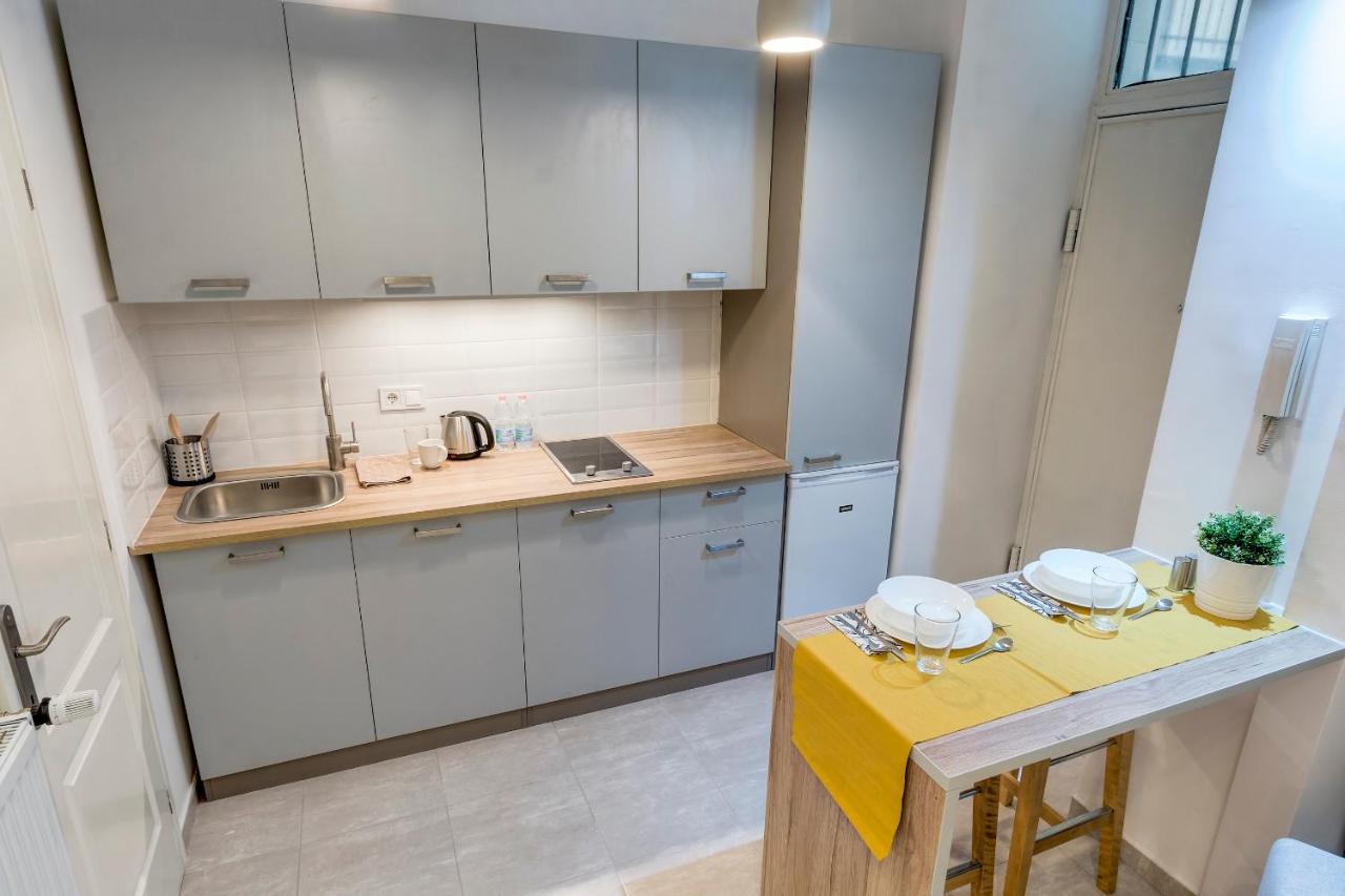 d.Five Riverside Deluxe Apartment Budapest Extérieur photo